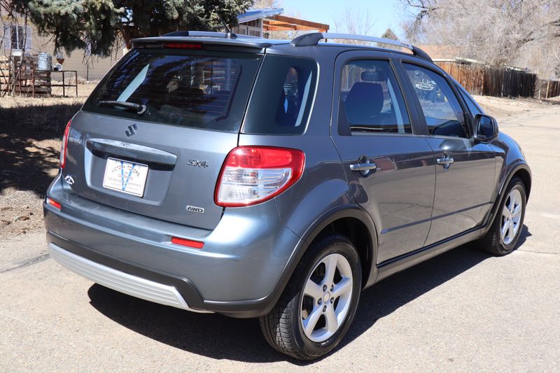 2009 Suzuki SX4 Crossover Base | Victory Motors of Colorado