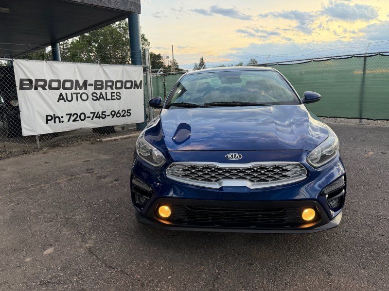 Blue 2019 Kia Forte Sedan Front-Wheel Drive Continuously Variable Transmission
