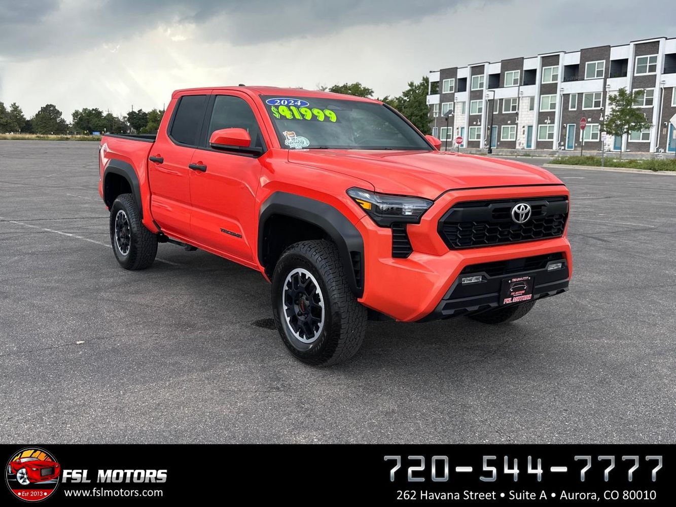 2024 Toyota Tacoma TRD Off-Road photo 2