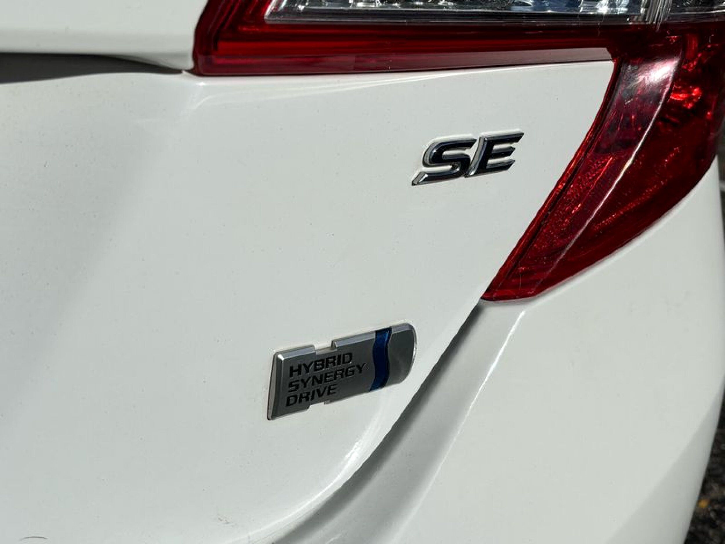 2014 Toyota Camry SE Hybrid - Photo 35