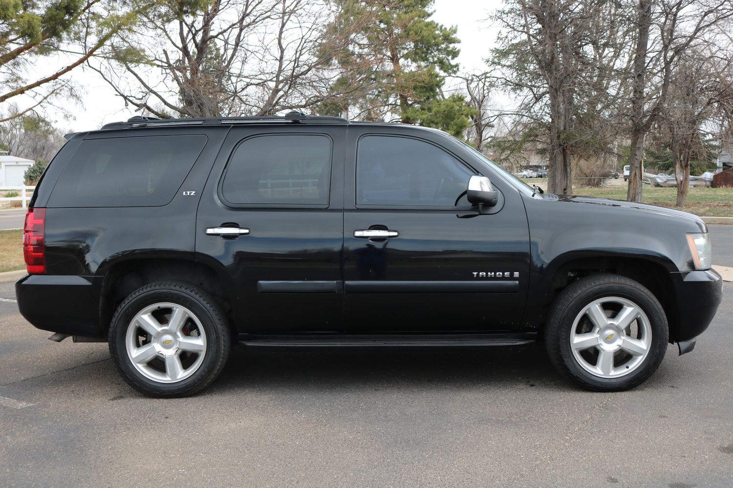 2007 Chevrolet Tahoe LTZ | Victory Motors of Colorado