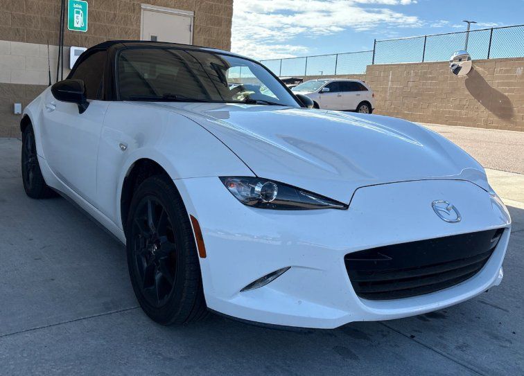 2020 Mazda MX-5 Miata Sport Auto's photo