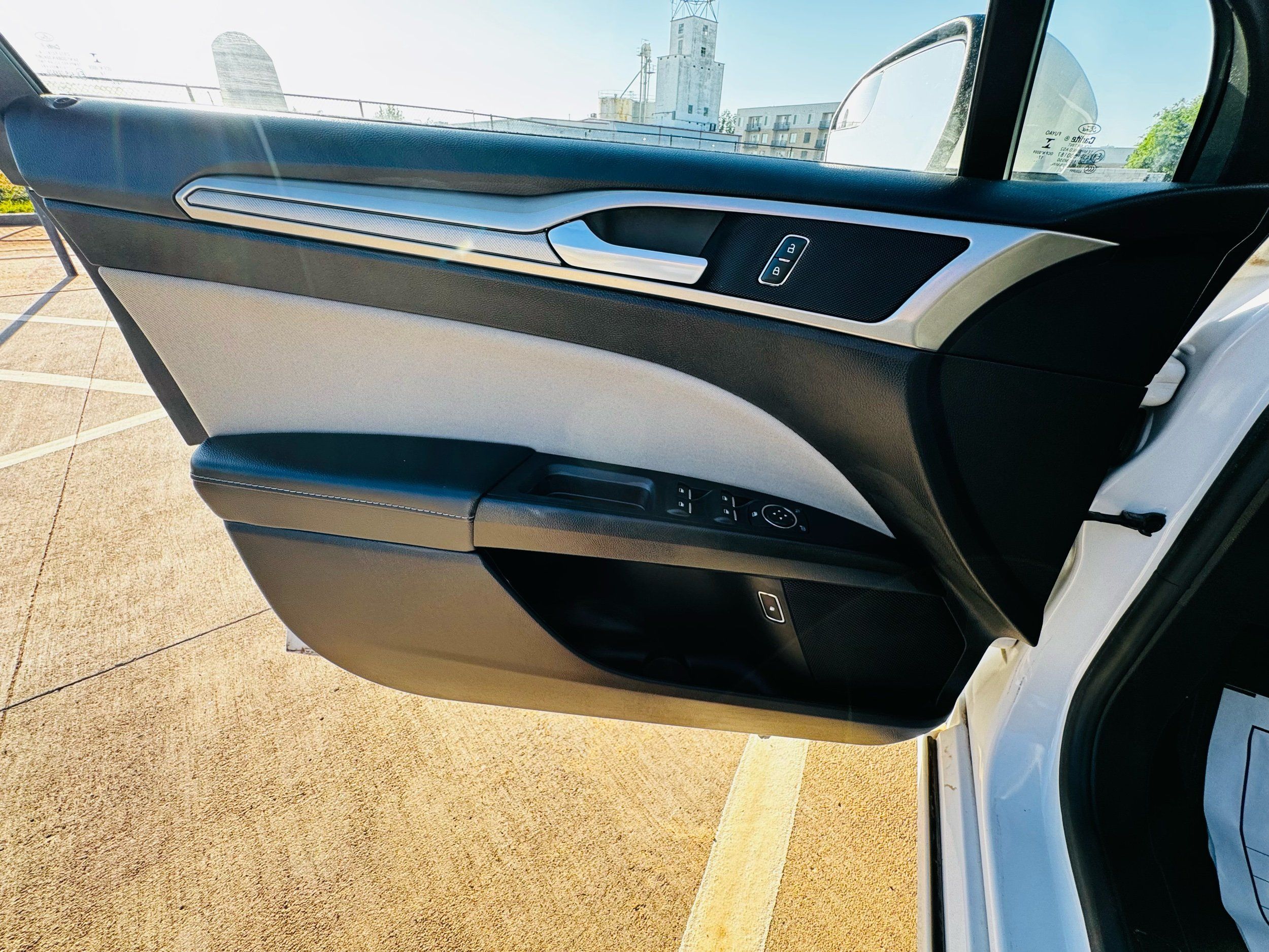 2018 Ford Fusion Hybrid S - Photo 15