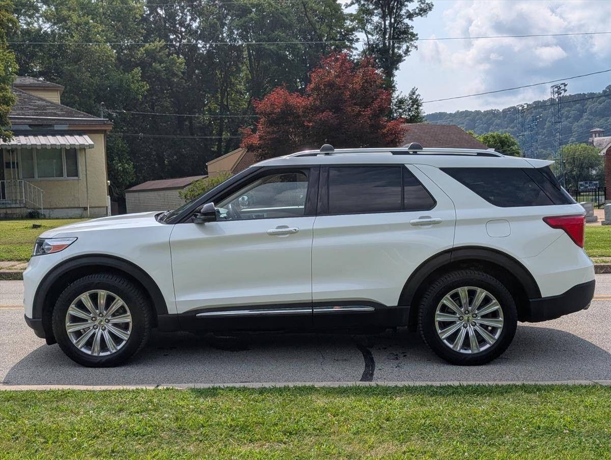 2020 Ford Explorer Hybrid Limited photo 6