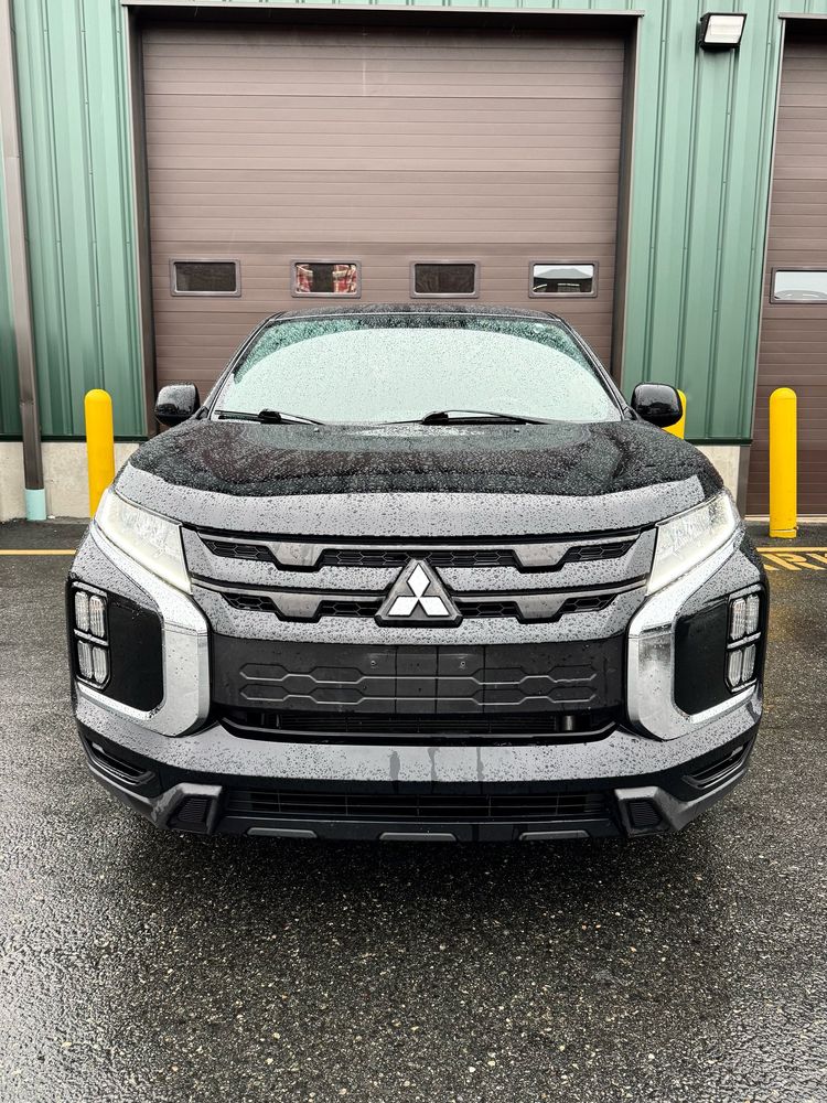2020 Mitsubishi Outlander Sport photo 2