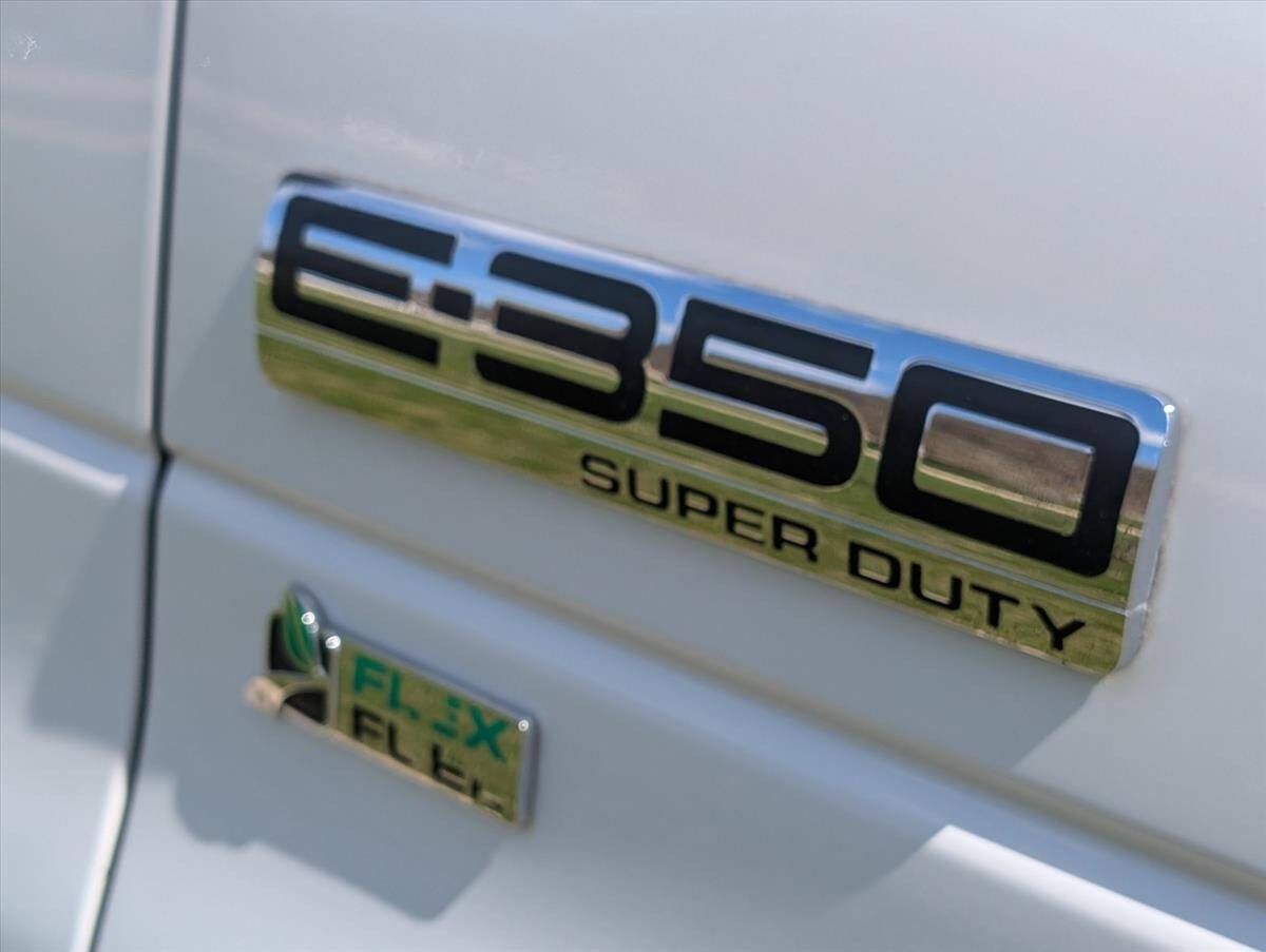 2014 Ford E-Series 18