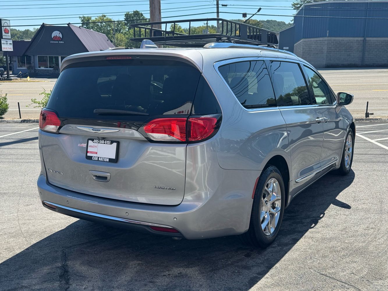 2018 Chrysler Pacifica Limited photo 7