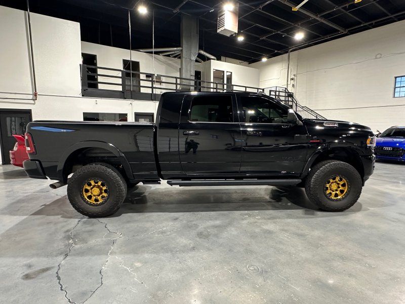 2020 Ram 2500 Laramie Mega Cab 4X4 6'4" Box, photo 6