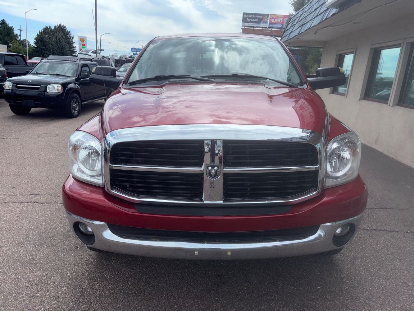 2007 Dodge Ram SLT photo 2