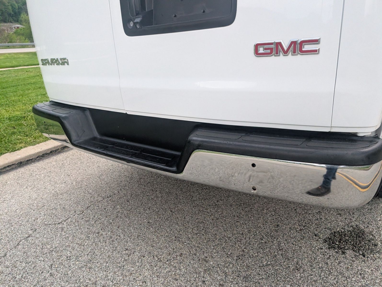 2020 GMC Savana Cargo 39