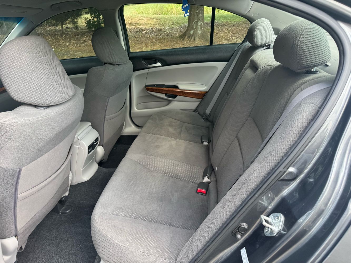2011 Honda Accord EX photo 19