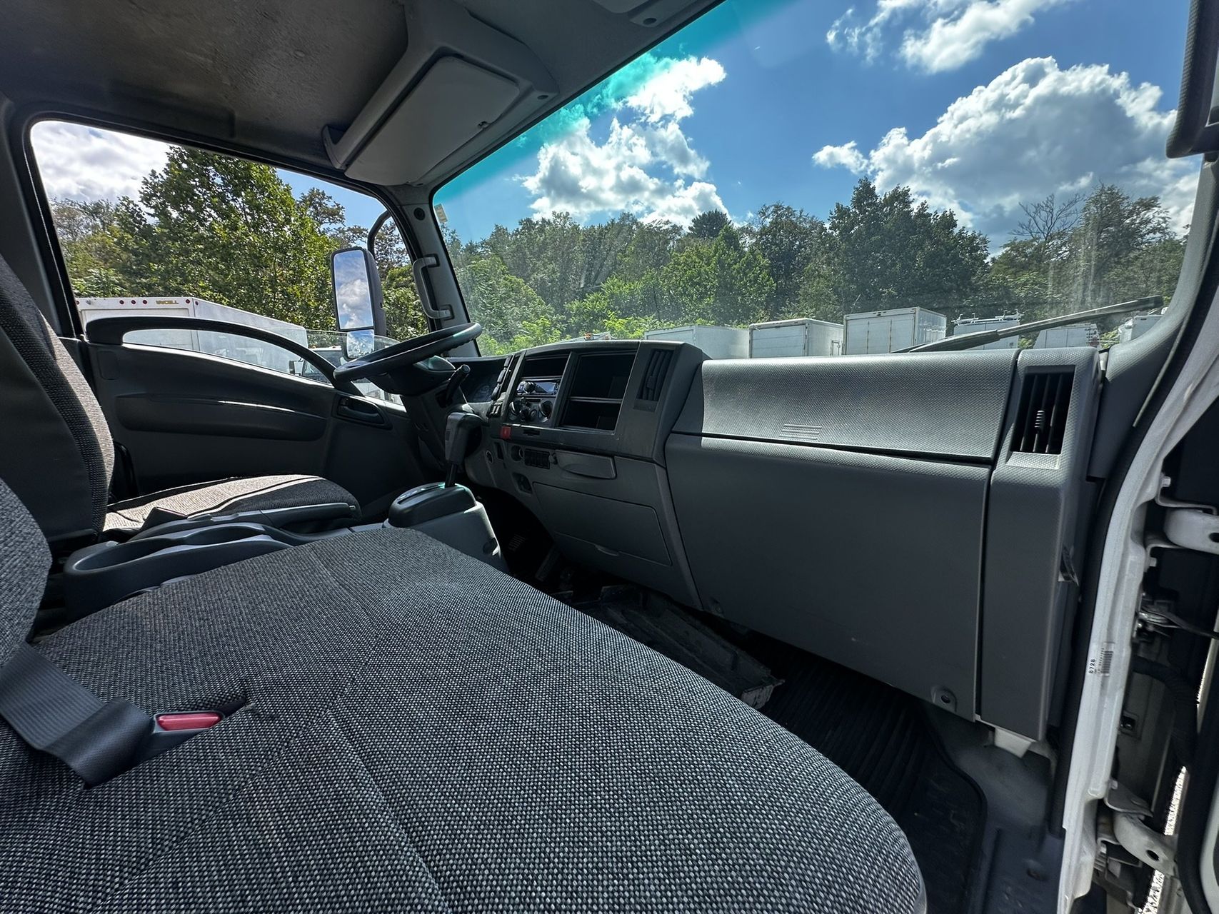 2016 Isuzu NPR 38