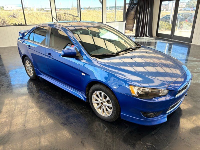 2012 Mitsubishi Lancer SE's photo