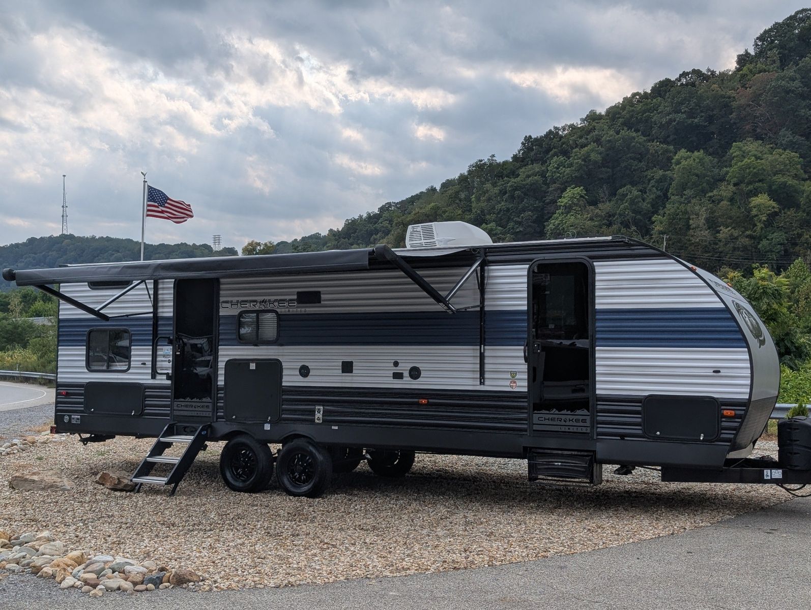 2021 Forest River Cherokee 5