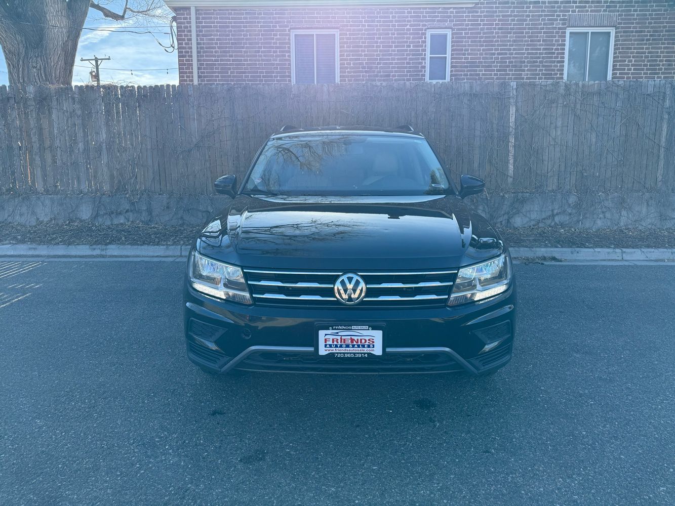 2019 Volkswagen Tiguan SE photo 3