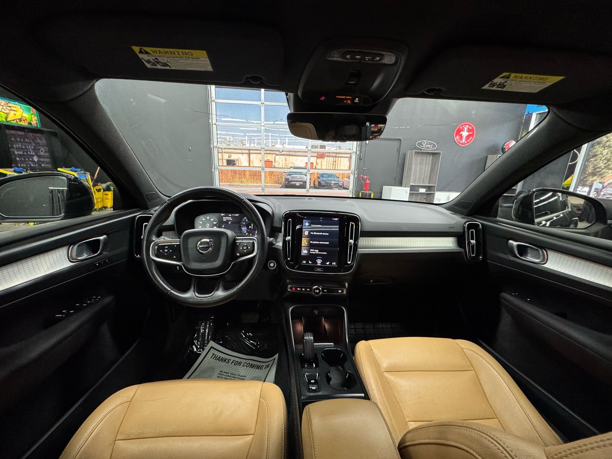 2019 Volvo XC40 T5 Momentum photo 33