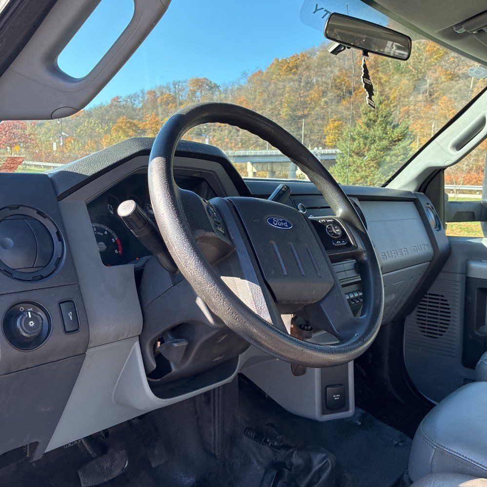 2019 Ford F-650 26