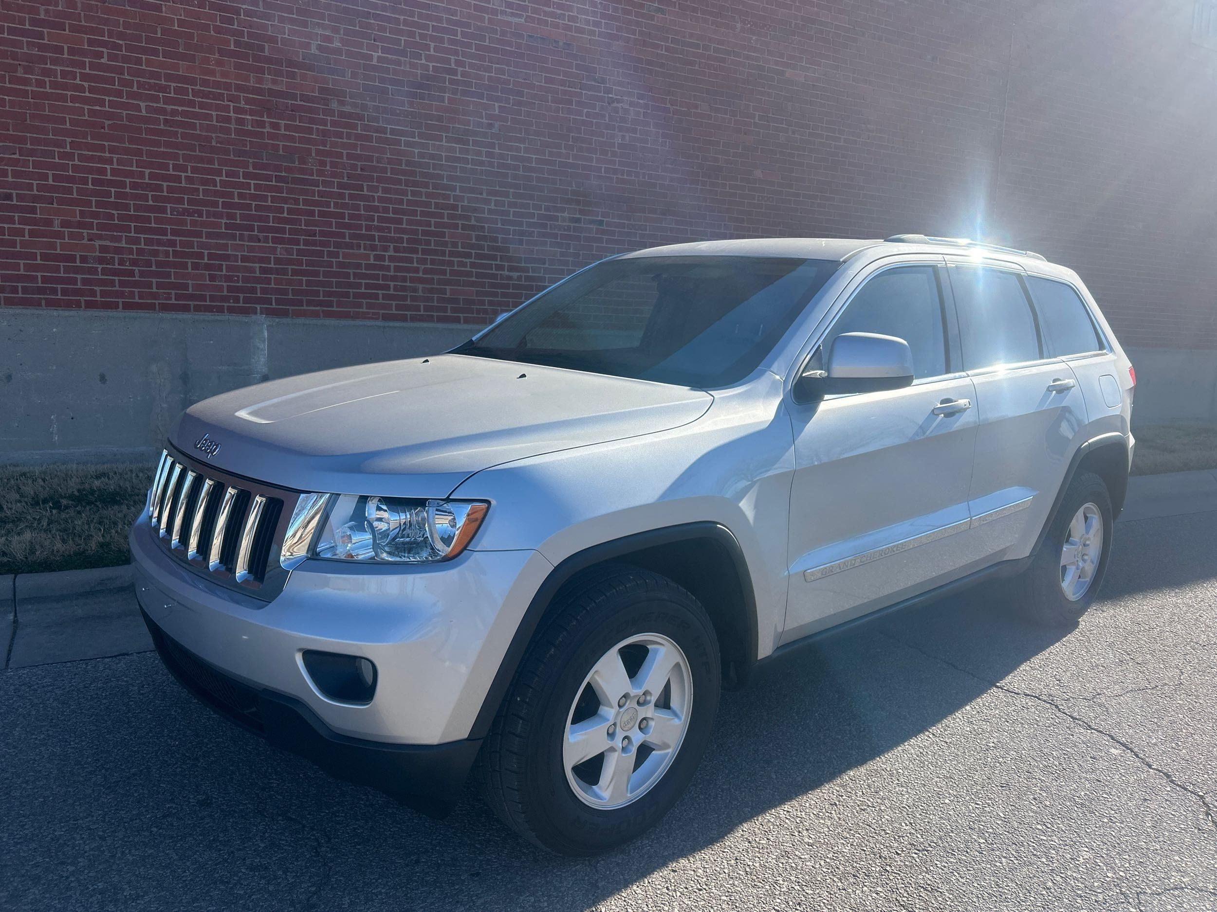 2011 Jeep Grand Cherokee Laredo's photo