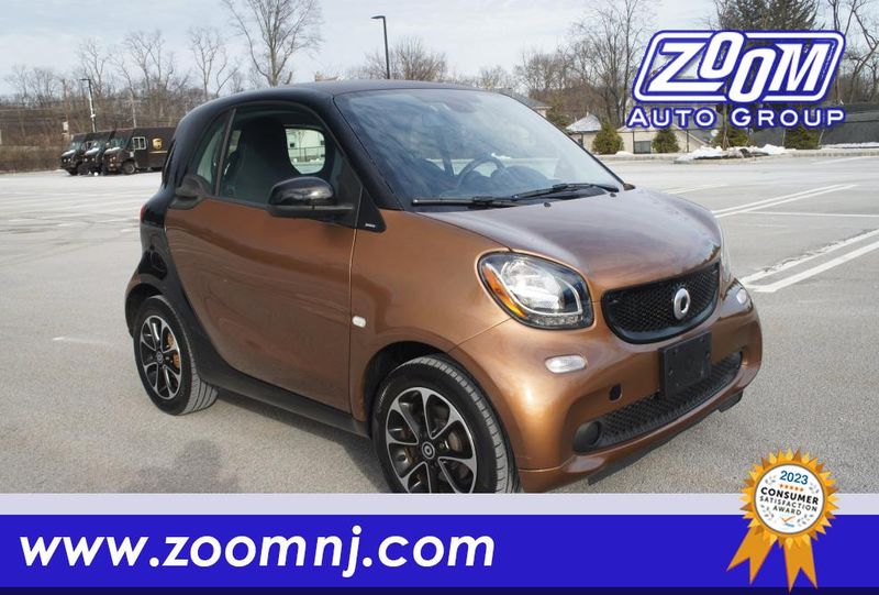 Style SMART (スタイルスマート) ブラウン 2016 Smart fortwo passion | Zoom Auto Group - Used Cars New Jersey