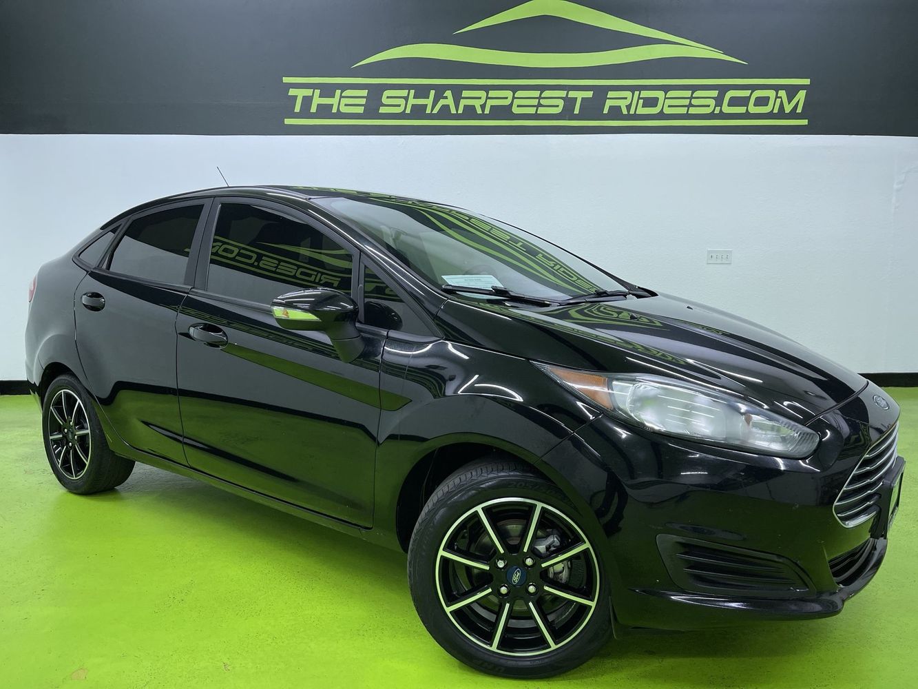 2019 Ford Fiesta SE Sedan's photo