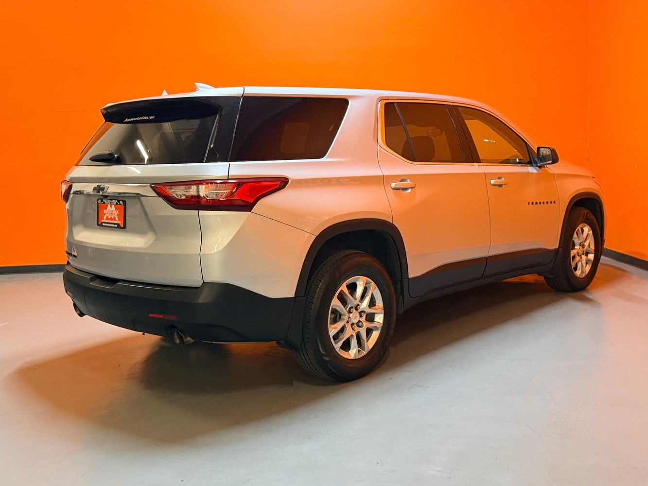 2021 Chevrolet Traverse LS photo 4