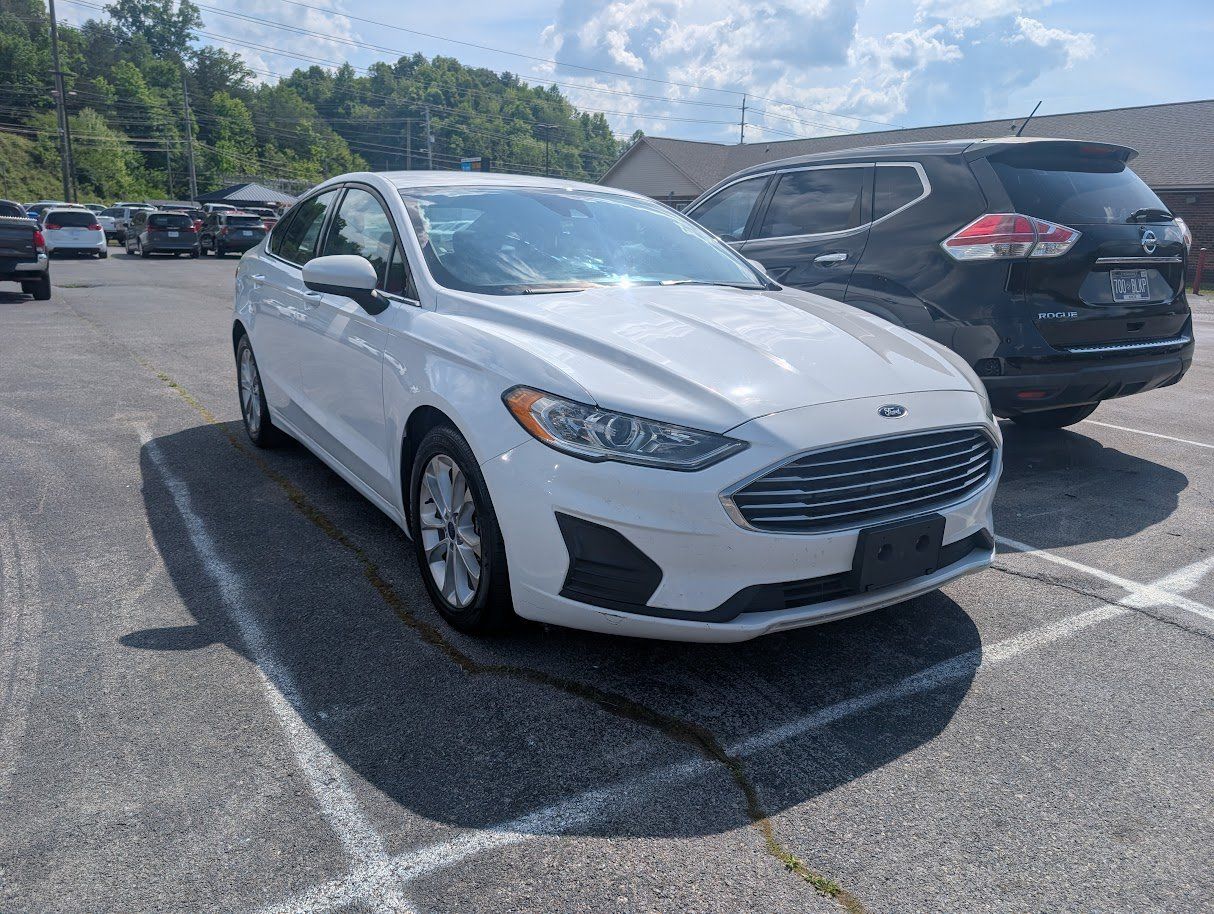 2020 Ford Fusion Hybrid SE