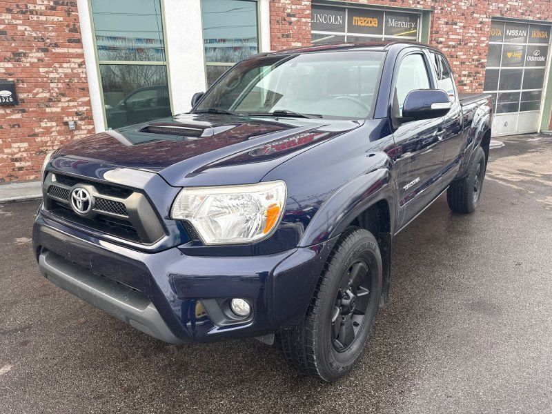 2013 Toyota Tacoma Base's photo