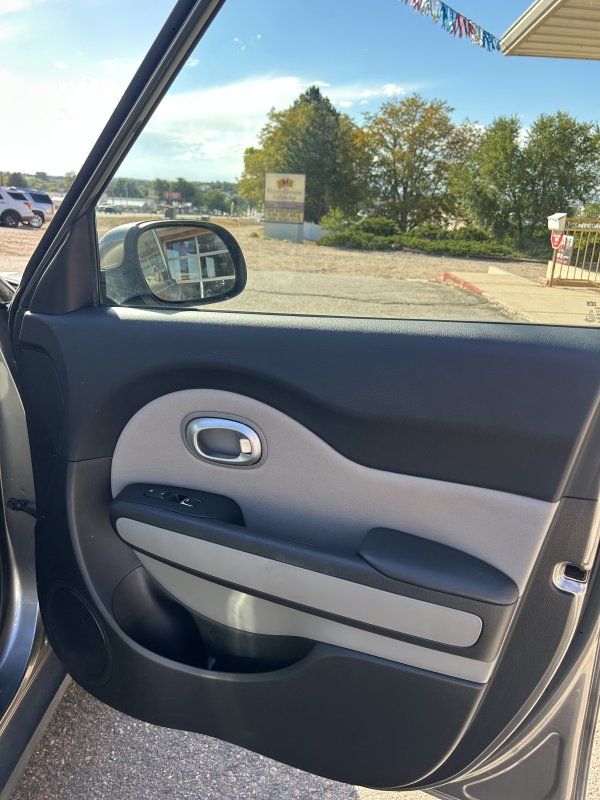 2017 Kia Soul Base - Photo 12