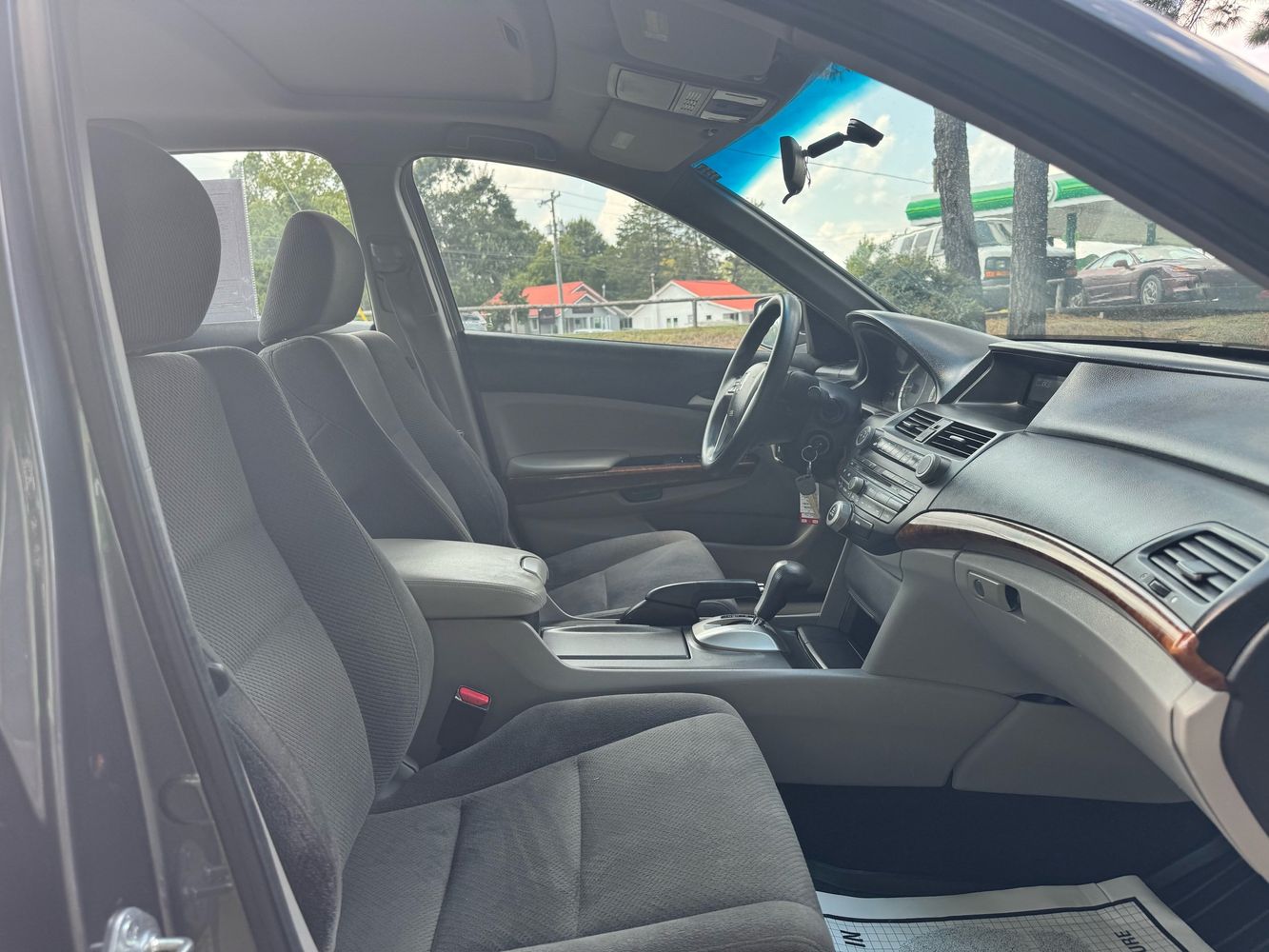 2011 Honda Accord EX photo 15