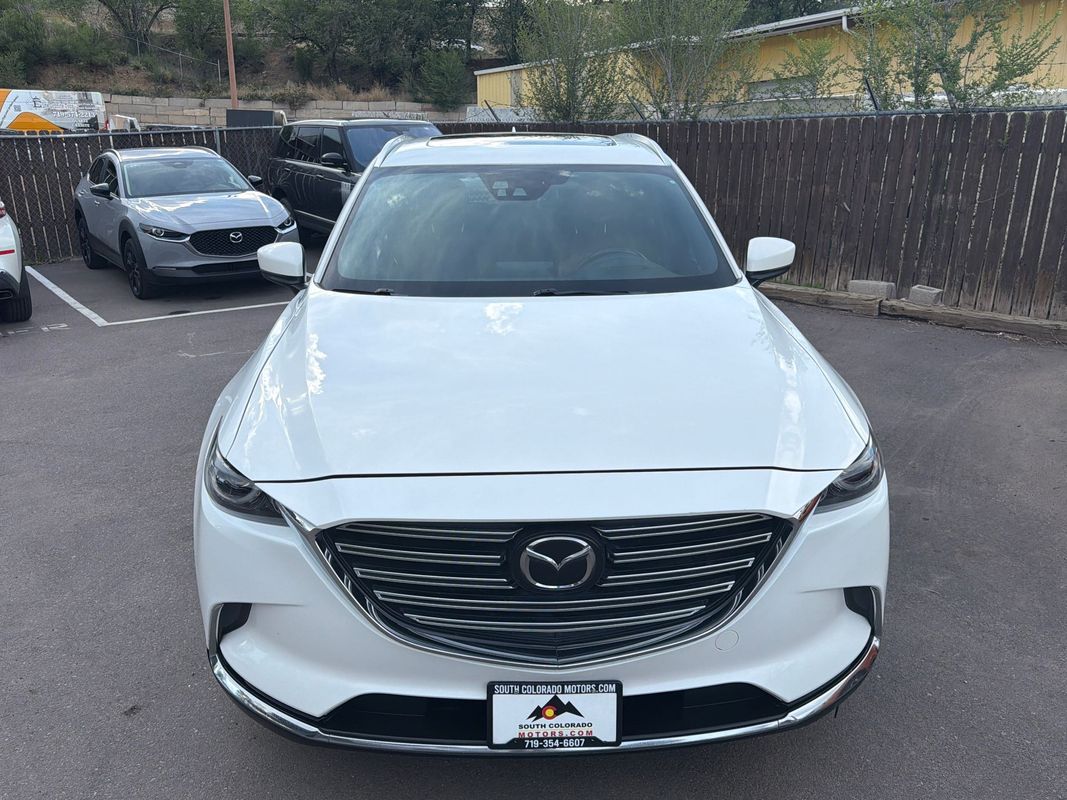 View vehicle photo 2