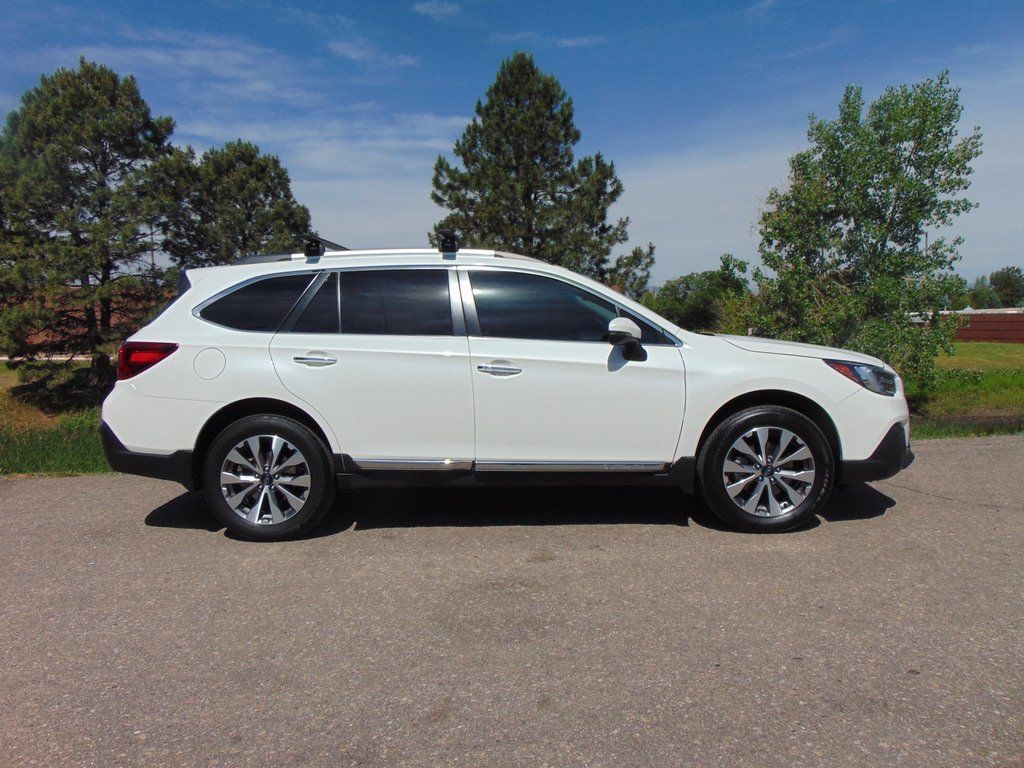 2018 Subaru Outback 3.6R Touring | ClearShift