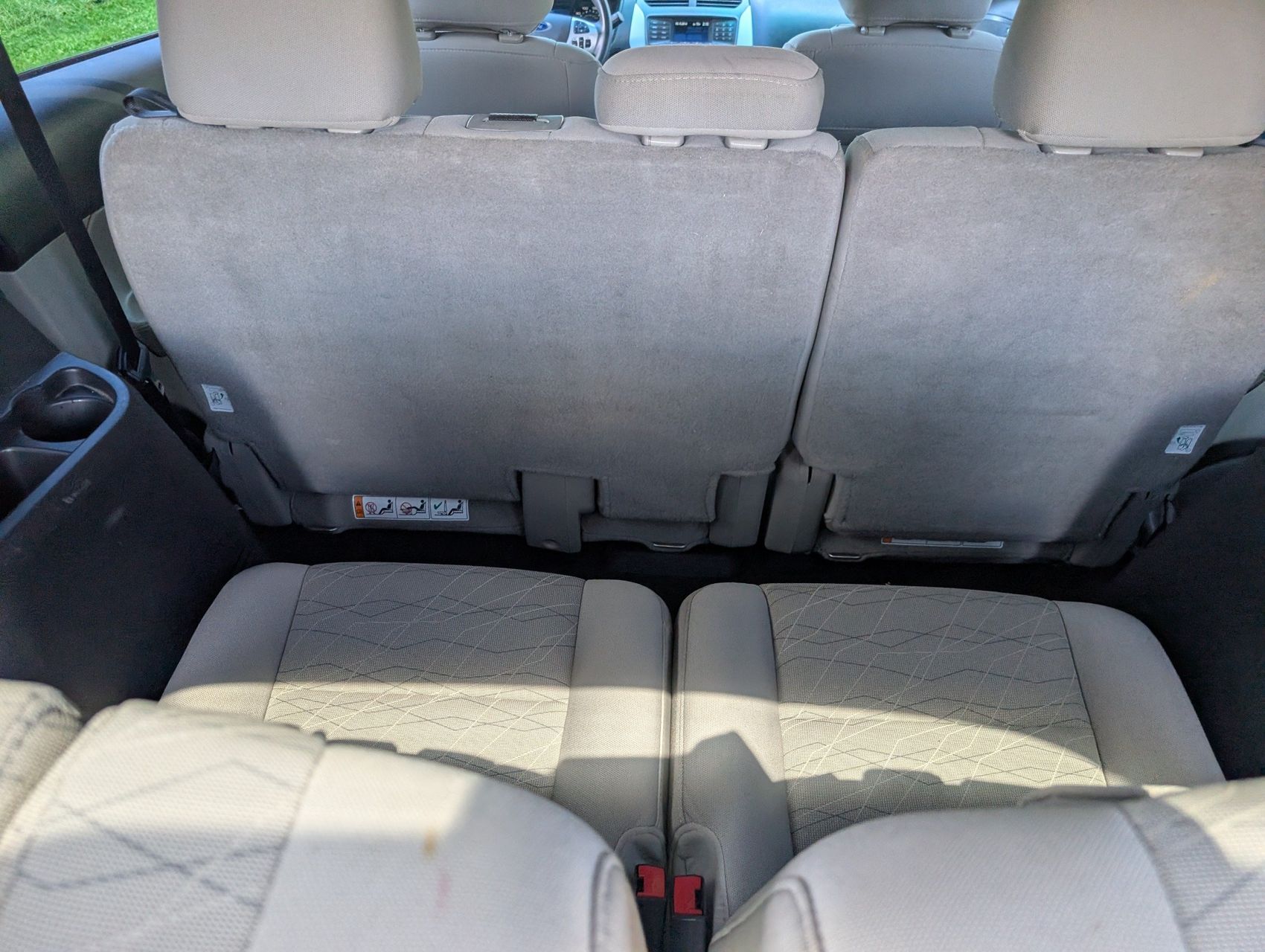 2014 Ford Explorer 46