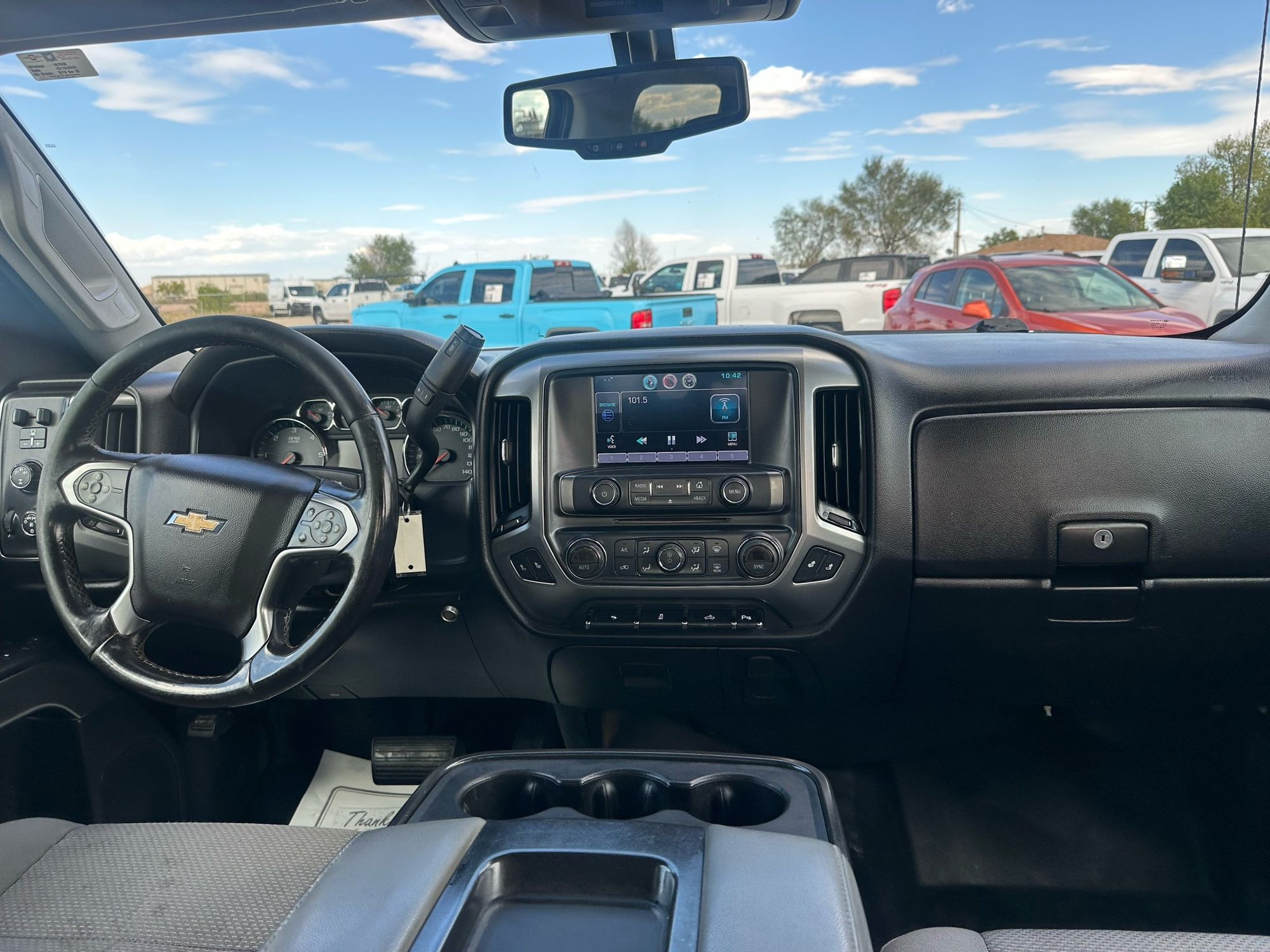2015 Chevrolet Silverado 2500HD LT photo 26