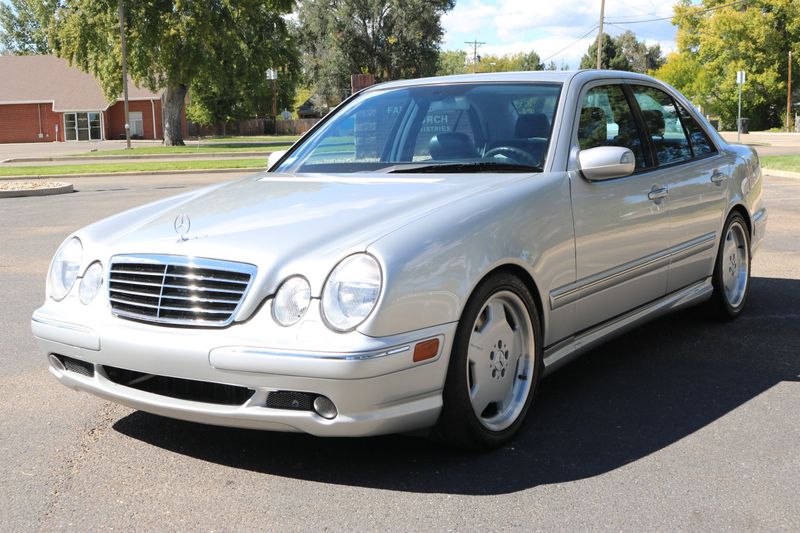 2000 Mercedes-Benz E 55 Photos