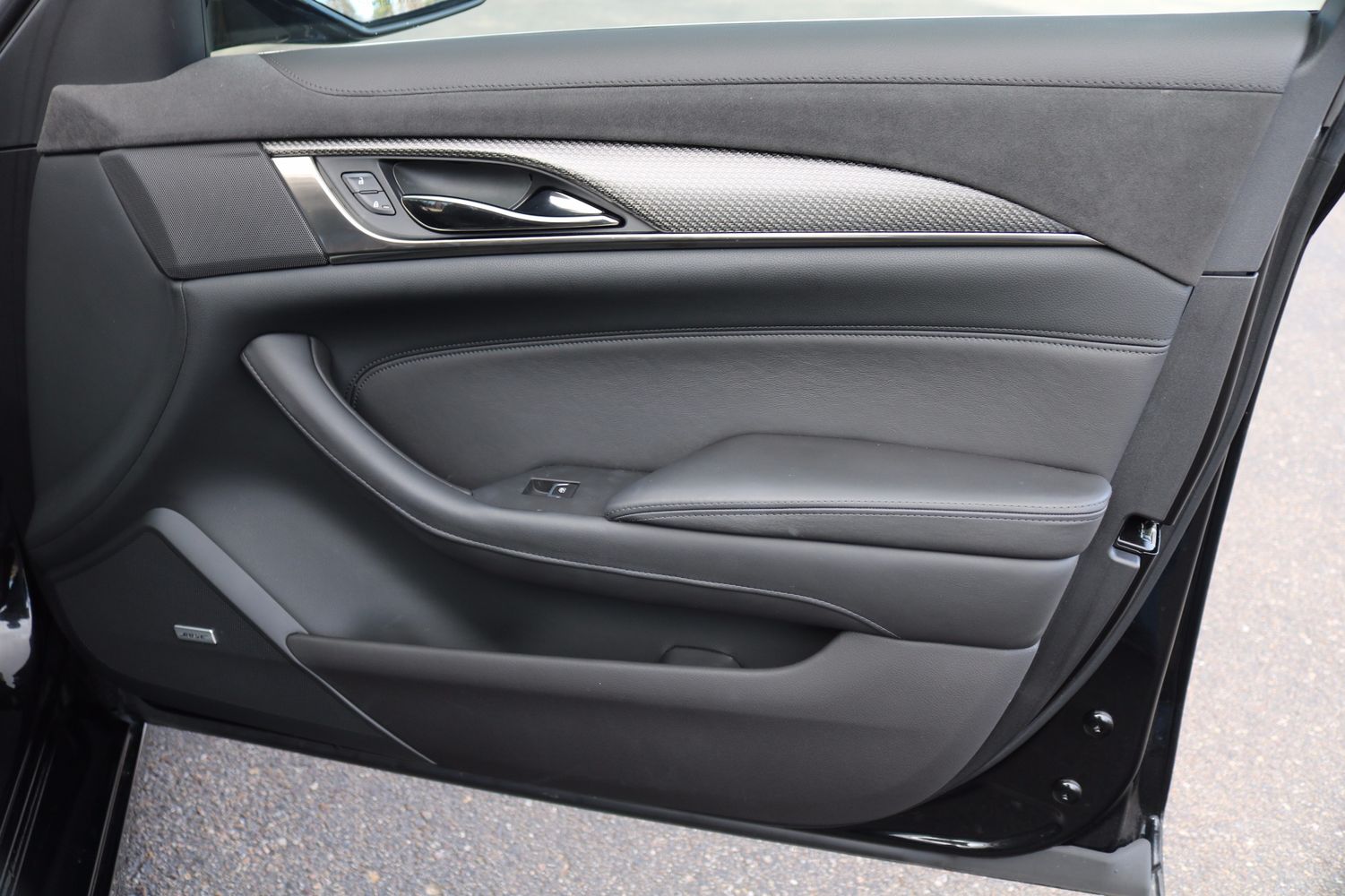 Kooks 2016+ Cadillac CTS-V LT4 6.2L 2in x 3in SS LT Headers w/ Green Catted SS Connection Pipes