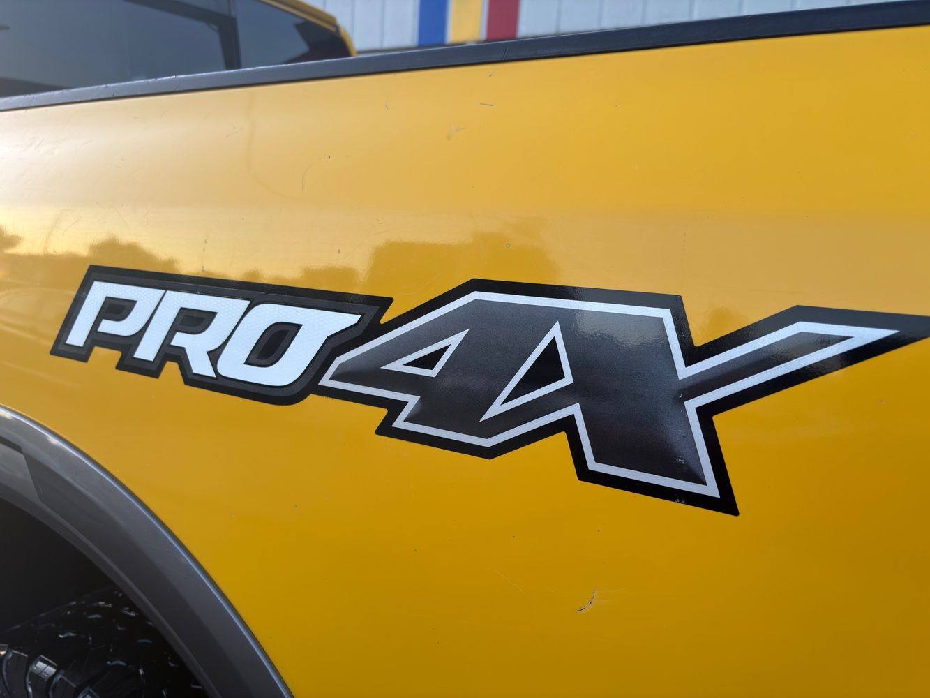 2016 Nissan Titan PRO-4X photo 8
