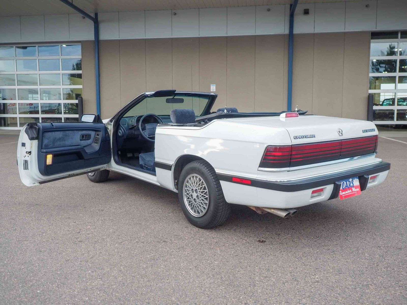 1990 Chrysler Le Baron 47