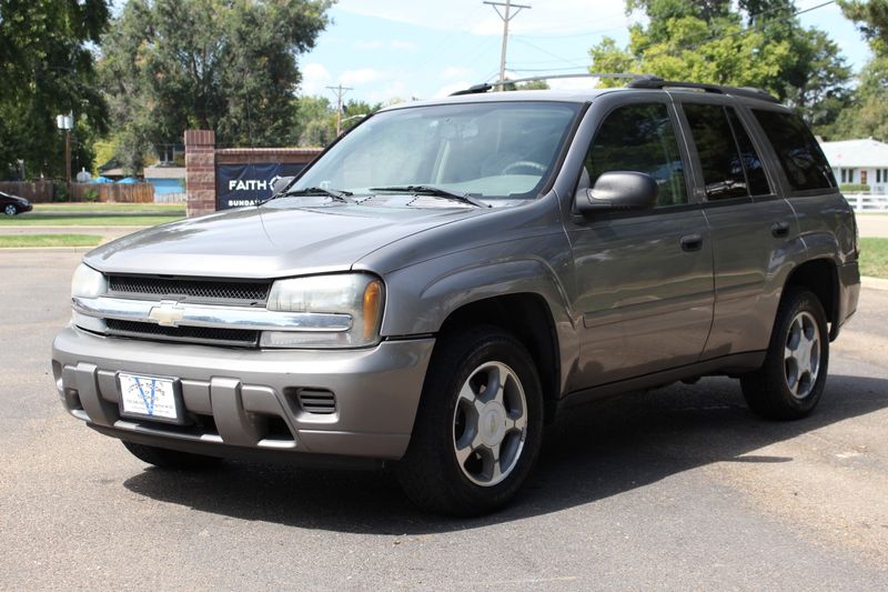 tire size for 2004 chevy trailblazer ls