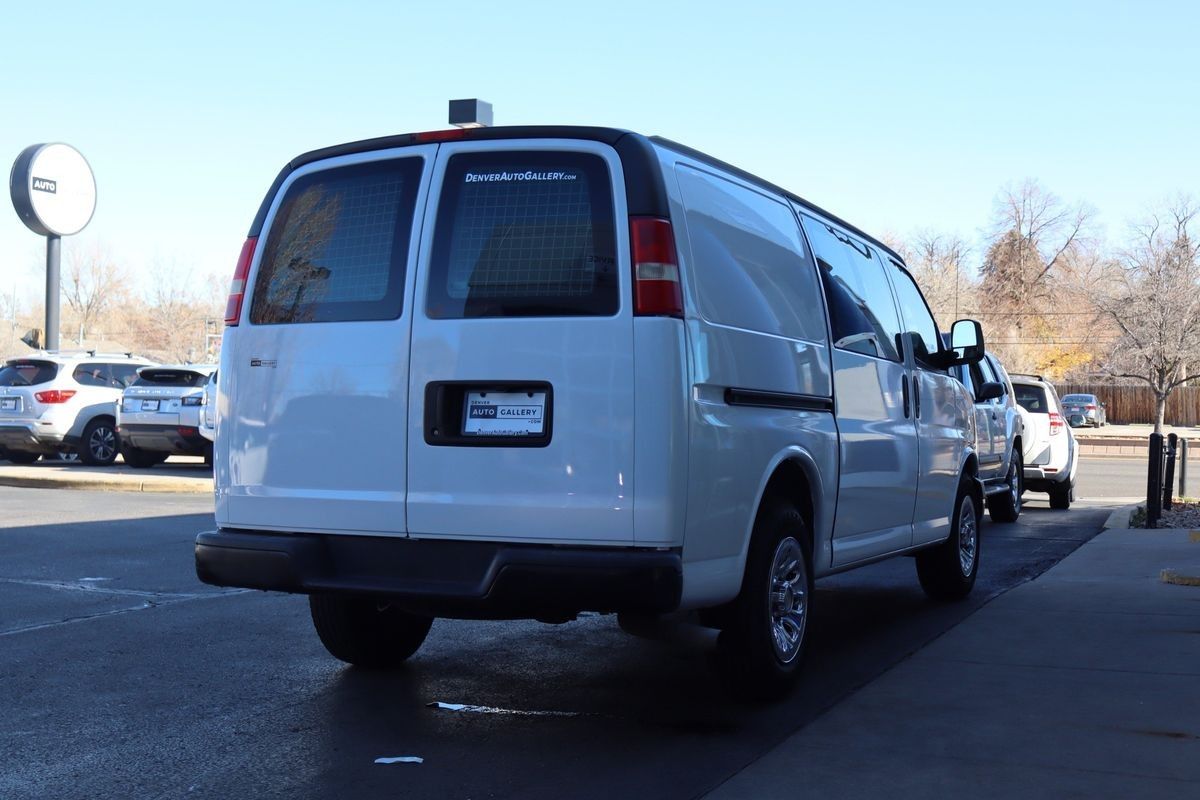 2011 Chevrolet Express 1500 Work Van