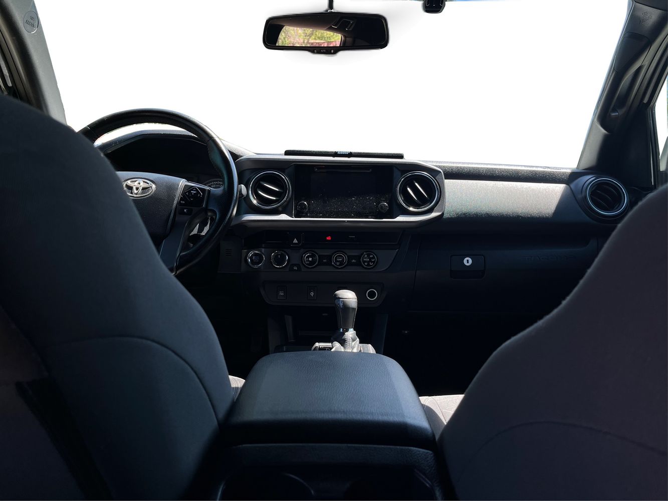 2017 Toyota Tacoma TRD Sport - Photo 23