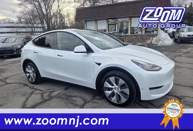 2022 Tesla Model Y Long Range Dual Motor All-Wheel Drive | Zoom