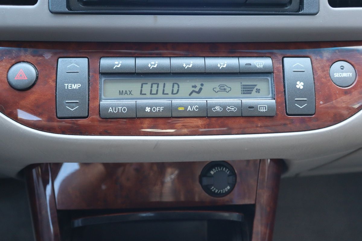 2005 Toyota Camry XLE V6