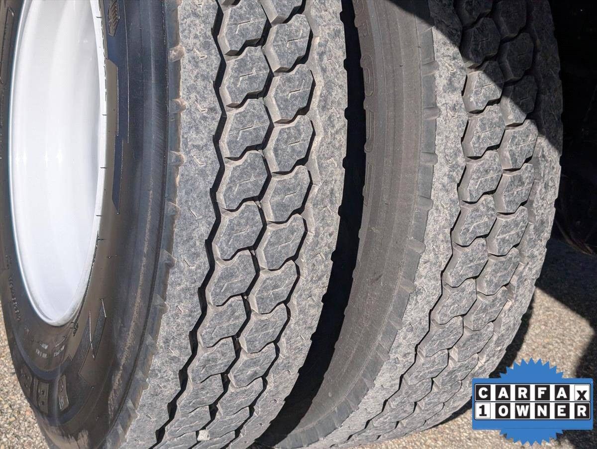 2021 Ford F-650 Super Duty 29