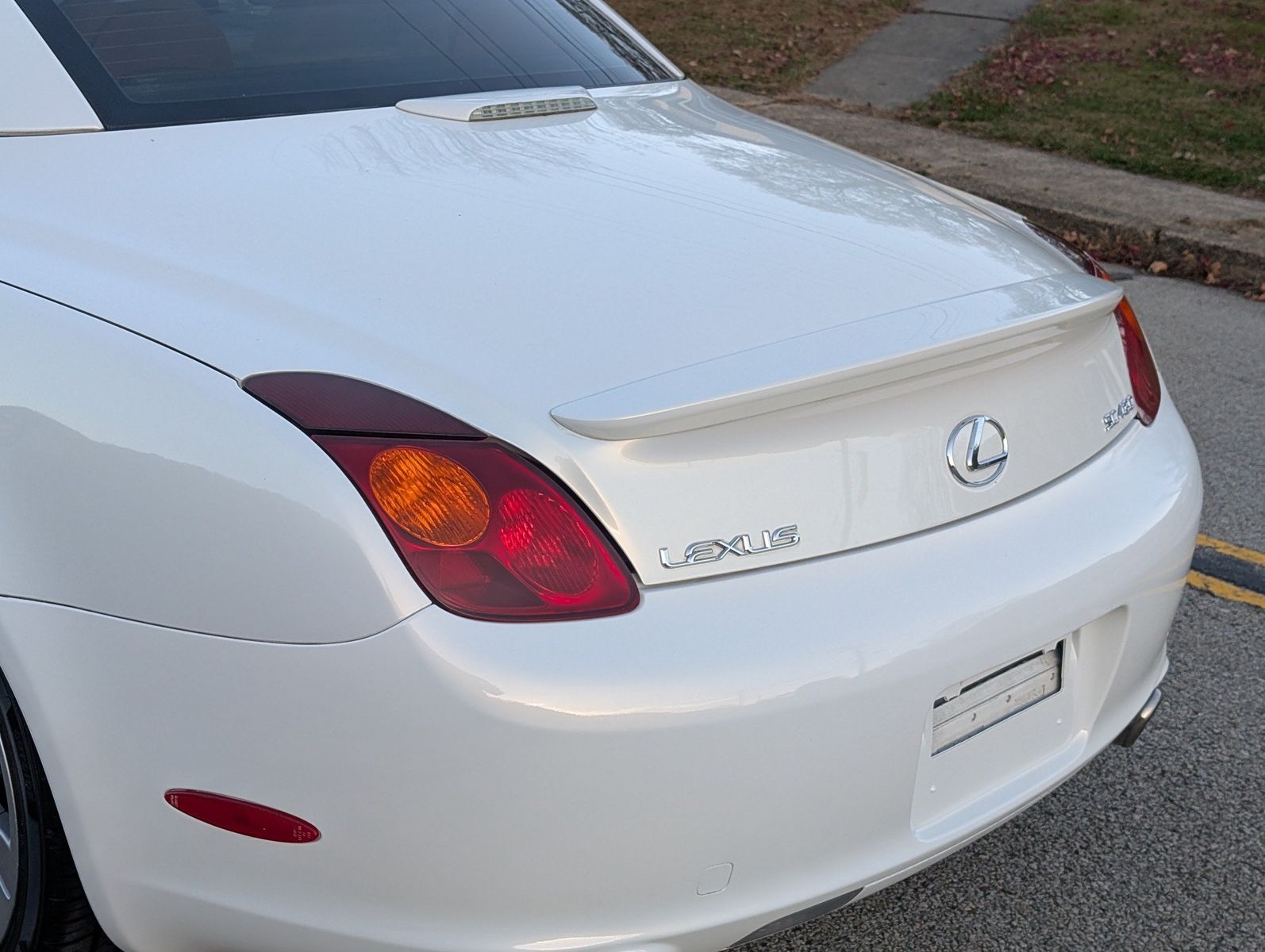 2003 Lexus SC 430 28
