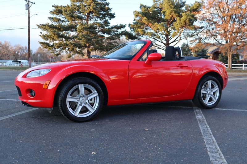 2006 Mazda MX-5 Miata Touring | Victory Motors of Colorado
