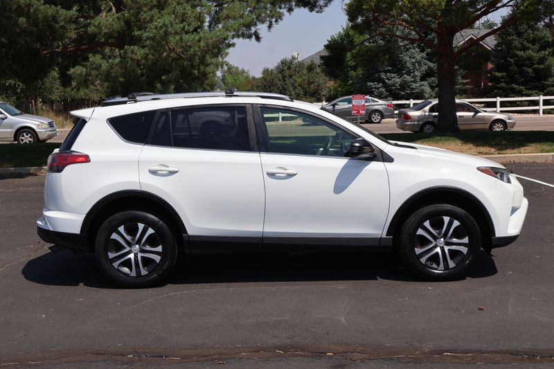 2017 Toyota RAV4 LE | Victory Motors of Colorado
