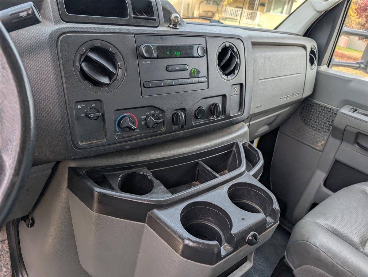 2017 Ford E-Series 60