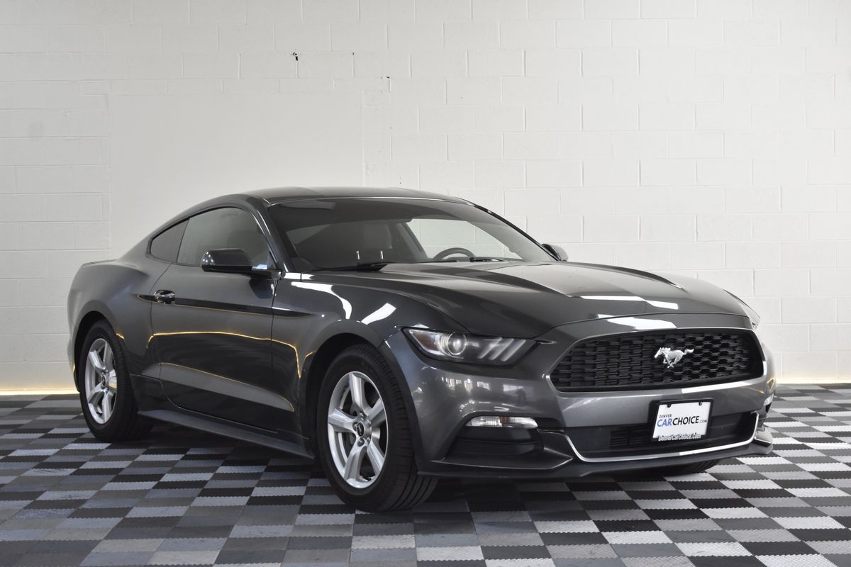 2017 Ford Mustang V6