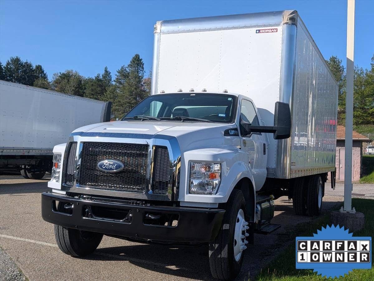 2021 Ford F-650 Super Duty 12