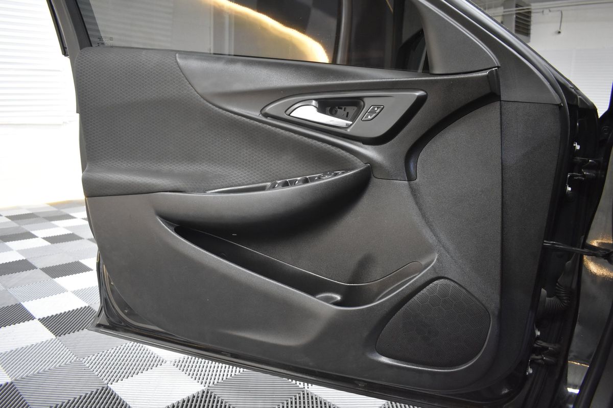 2020 Chevrolet Malibu FWD LT